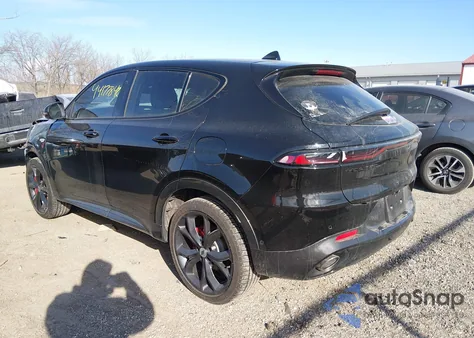 2024 Dodge Hornet R/T from USA, damaged, VIN ZACPDFCW7R3A34344